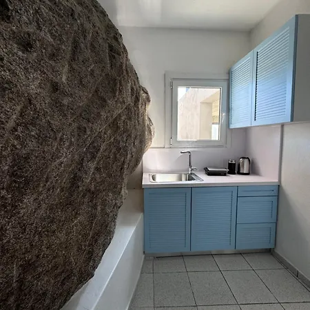 Rocks Of The Aegean Βίλα